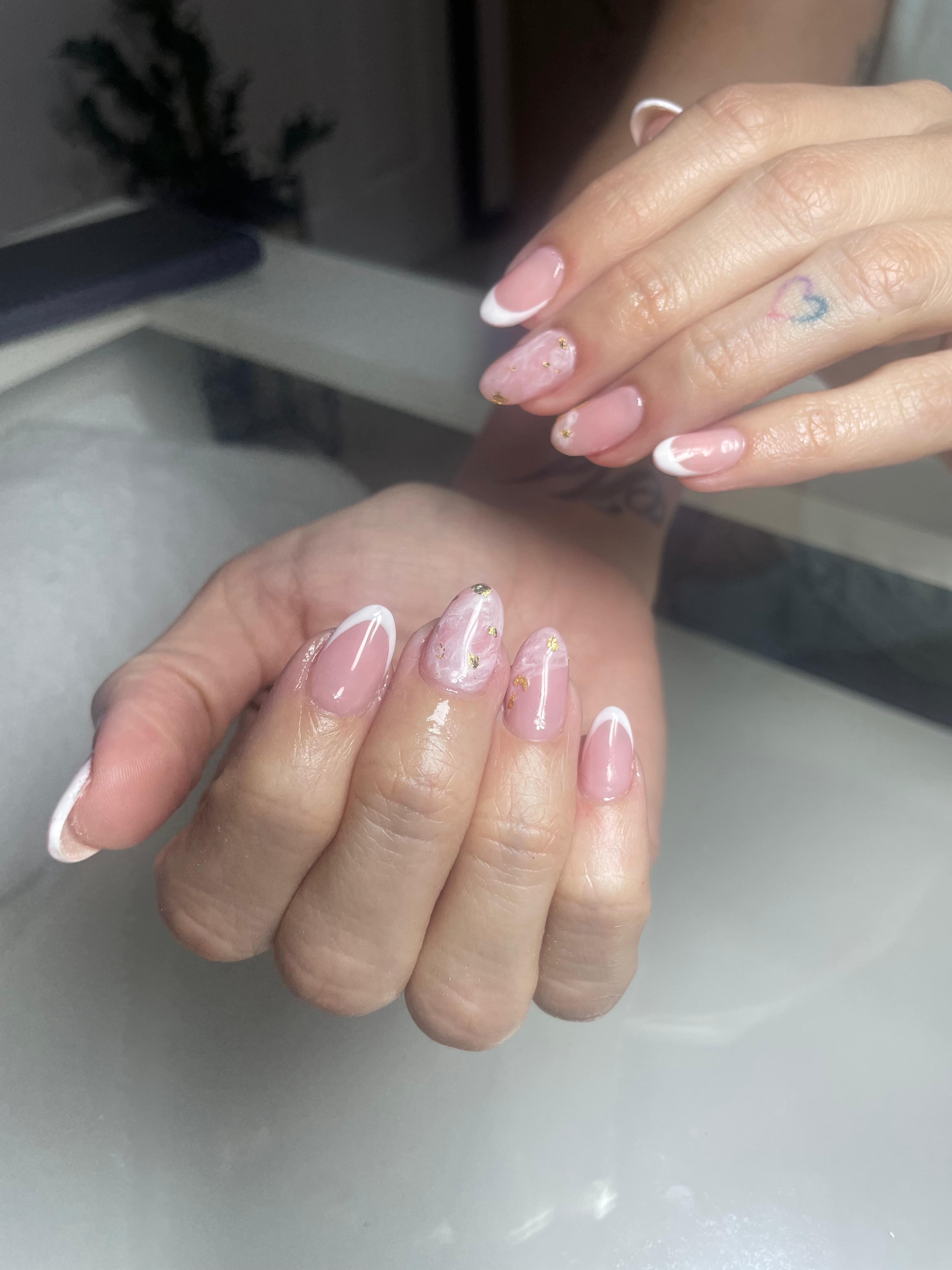 Diseño de uñas en Ciudad Colón — SoleMio